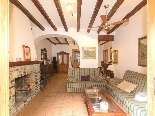Masía en venta en Organyà. Masías.