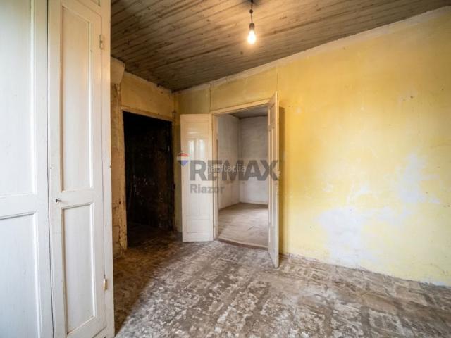 Masía en venta en Padrón. Masías.