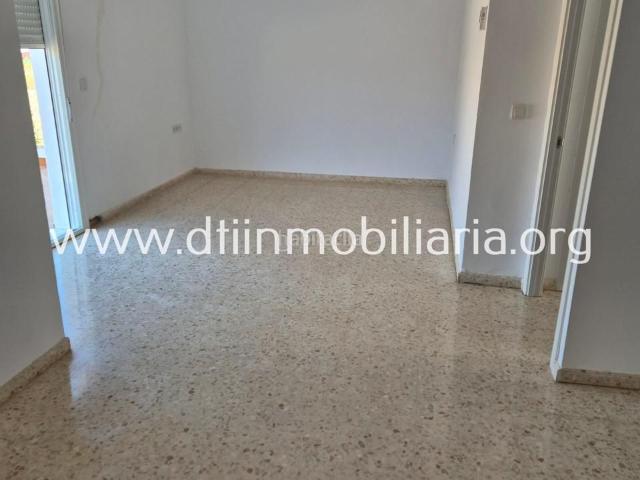 Casa en venta en Palma del Condado La. SE VENDE VIVIENDA TIPO DUPLEX A ESTRENAR LA PALMA DEL CONDADO. Casas Palma del Condado.