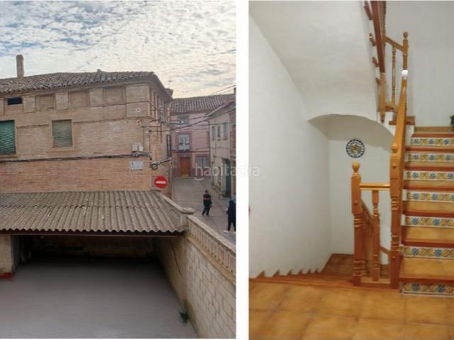 Masía en venta en Pastriz. ¿Buscas espacio de verdad?. Masías.