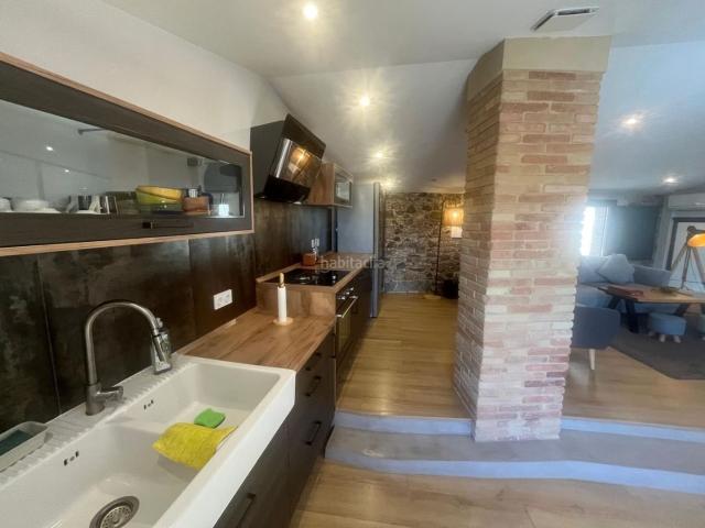 Masía en venta en Peralada. Casa reformada. Masías.