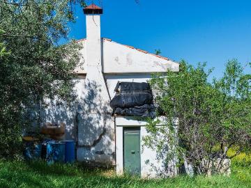 Masía en venta en Pinos Genil. FINCA RÚSTICA EN FUENTE LOBO, CARRETERA DE LA SIERRA. Masías Pinos.