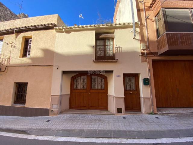 Masía en venta en Pobla de Montornès La. Casa de pueblo de 4 habitaciones en La Pobla de Montornés. Masías Pobla de Montornès.