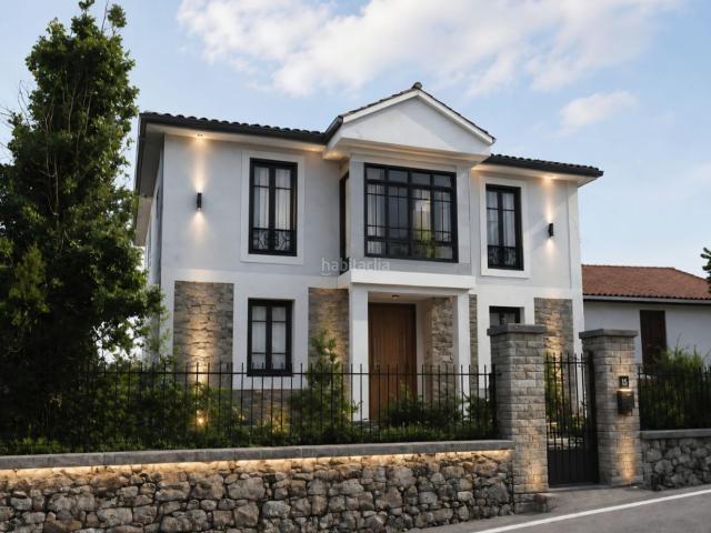 Masía en venta en Polanco. CASONA DE PIEDRA A REFORMAR CON INFINITAS POSIBILIDADES EN POLANCO. Masías.