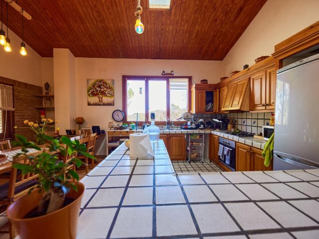 Masía en venta en Porqueres. FINCA RUSTICA. Masías.