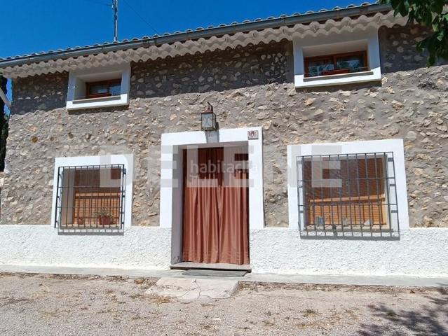 Masía en venta en Pozohondo. 2815 CHALET DE CAMPO EN CORDOVILLA. Masías.