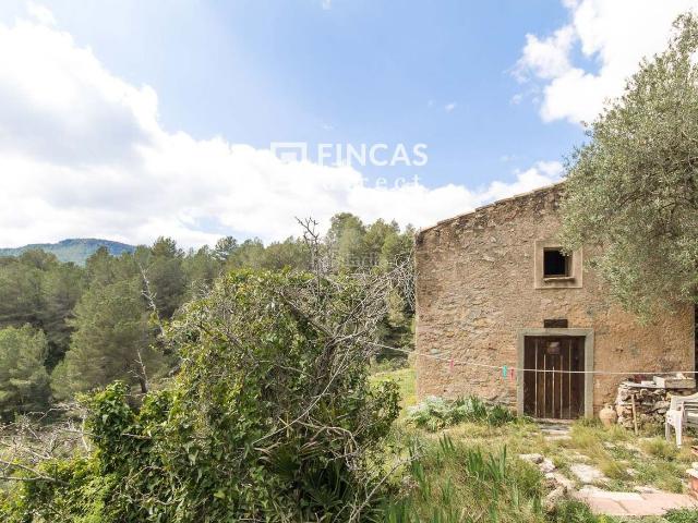 Masía en venta en Pratdip Costa Dorada. Apacible Refugio Rústico en Plena Naturaleza. Masías.