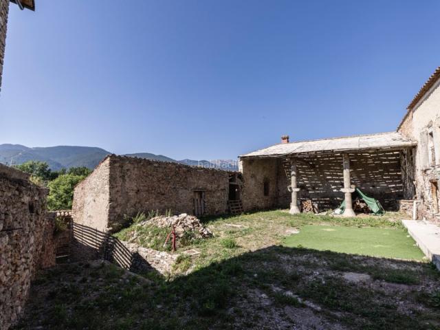 Masía en venta en Prats i Sansor. Masías Prats i.