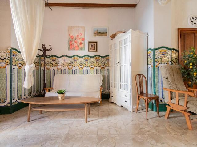 Masía en venta en Puçol, Casco Antiguo. CASA DE PUEBLO CON ENCANTO Y GRAN AMPLITUD EN PUÇOL. Masías.