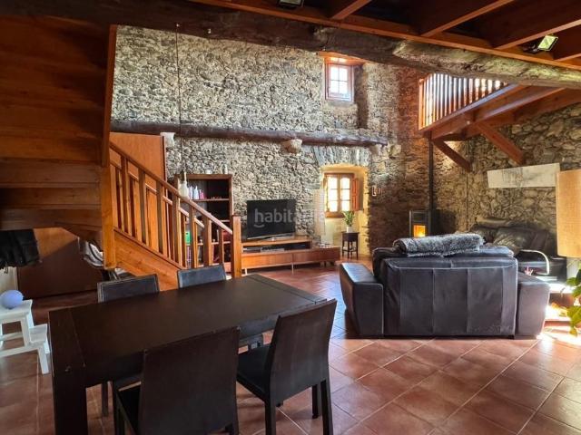 Masía en venta en Rabós. Espectacular casa en Rabós. Masías.