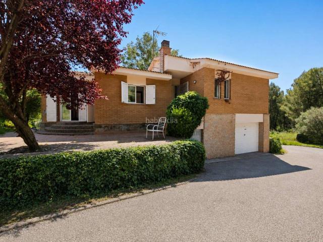 Masía en venta en Rajadell. Una casa rodeada de naturaleza, espacio y tranquilidad en Rajadell. Masías.