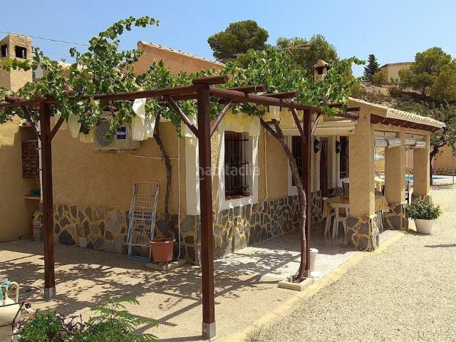 Masía en venta en Relleu. CASA DE CAMPO INDEPENDIENTE. Masías.