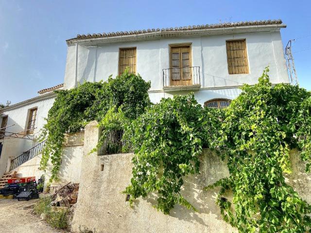 Masía en venta en Riogordo. Antiguo molino de agua en Riogordo. Masías.