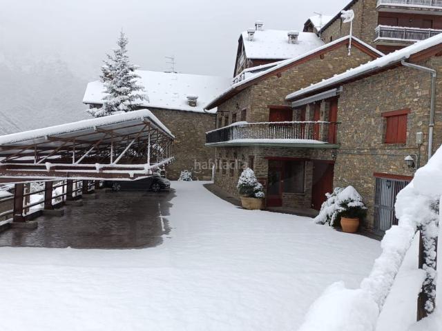 Masía en venta en Rialp Pirineos. Masías.