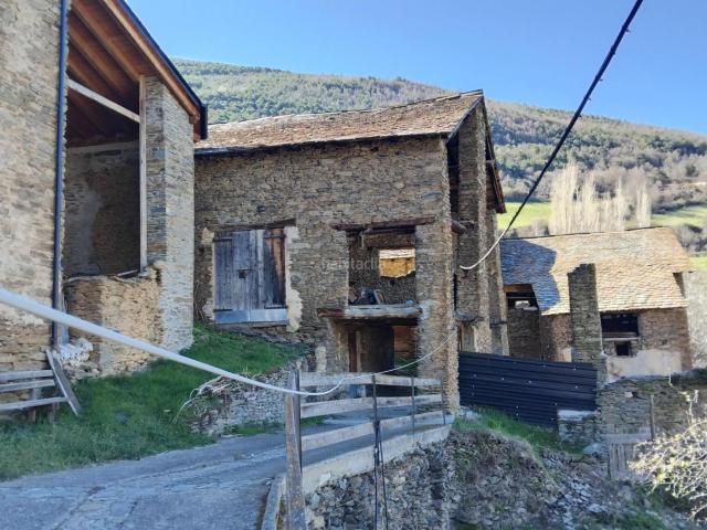 Masía en venta en Rialp Pirineos. Masías.
