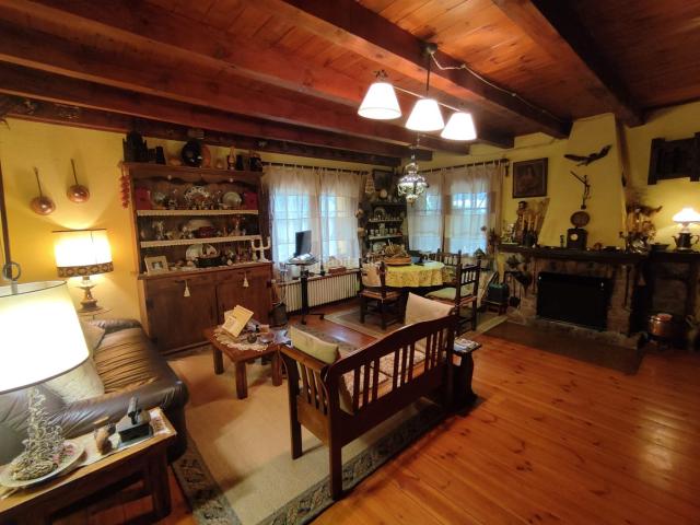 Masía en venta en Ribes de Freser Pirineos. *Casa unifamiliar en Bruguera: tu refugio en la naturaleza*. Masías Ribes de.