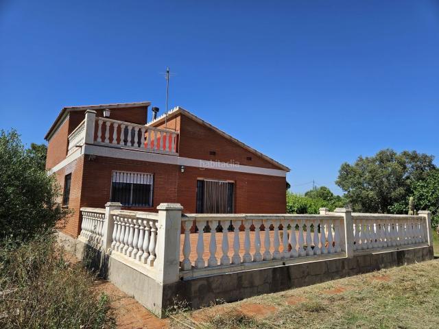 Masía en venta en Riudoms. Finca Rúst. en venta en Riudoms, 3 dormitorios. Masías.