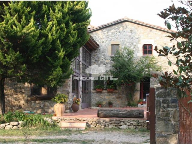 Masía en venta en Sant Aniol de Finestres. Venta Masía en Sant Aniol de Finestres. Masías Sant Aniol de.