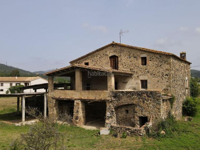 Masía en venta en Sant Gregori. Bonita y acogedora masía a 10 min de Girona!. Masías Sant.