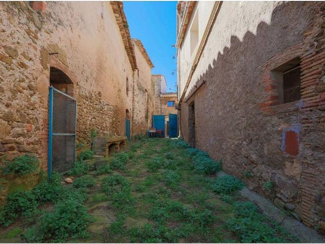 Masía en venta en calle De la Sellera, Sant Joan de Mollet, de 700 m² 12 habitaciones por 499.000