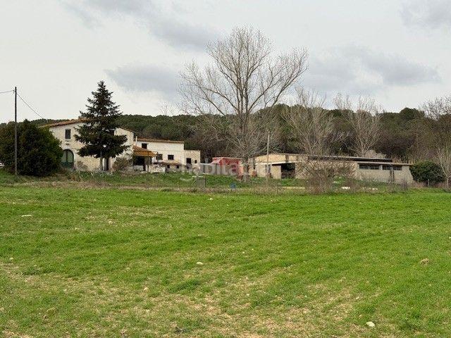 Masía en venta en Santa Maria de Palautordera. Venta Masia de Tres Fincas. Masías Santa Maria de.