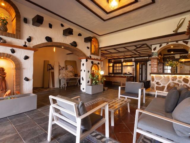 Masía en venta en San Juan de la Rambla. Terreno rústico con edificación. Masías San Juan de la.