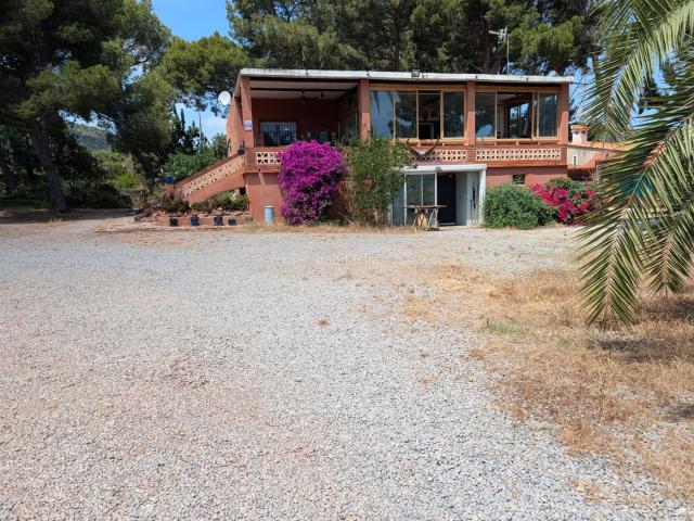 Masía en venta en Sagunt, Centro El Castillo. Casa rural con 3 bungalows. Masías.