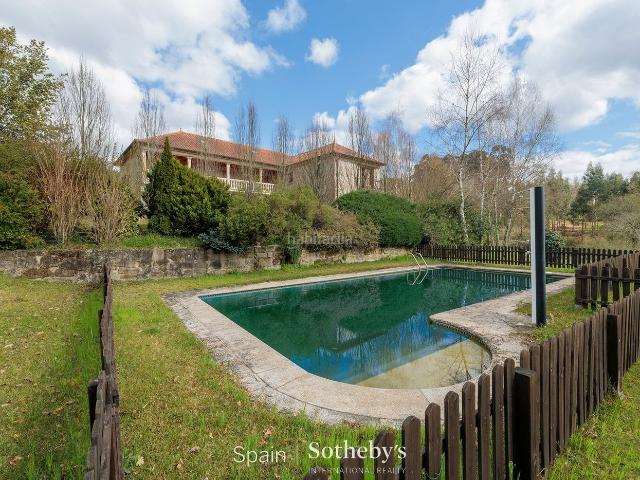 Masía en venta en Salvaterra de Miño. Casa Meder viñedos. Masías Salvaterra de.