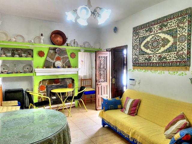 Masía en venta en Salares. Casa de Pueblo en Salares. Masías.