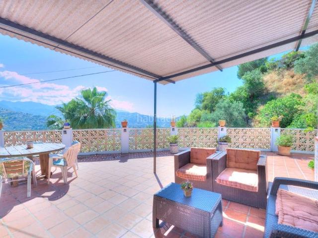 Masía en venta en Sayalonga. Casa de Pueblo en Sayalonga. Masías.