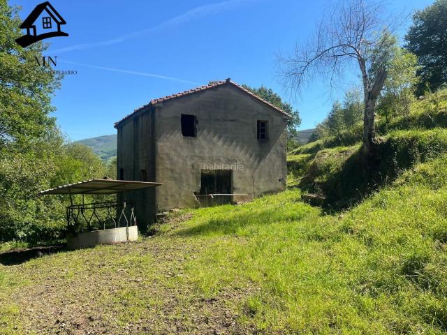 Masía en venta en Selaya. El balcón de Selaya Espectacular finca de 1,9 Hectáreas con DOS cabañas y acceso para turismos. Masías.
