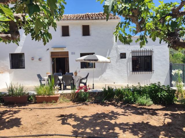 Masía en venta en Simat de la Valldigna. REF_V375. CASA CON PISCINA EN PLA DE CORRALS + GRAN PARCELA AGRÍCOLA DE 7.300 m² INCLUIDA. Masías Simat de la.