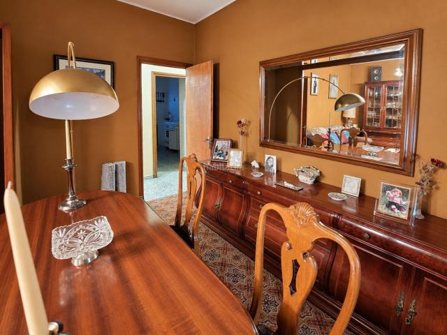 Masía en venta en Siero, Carbayin Lieres Valdesoto. CASA CON LOCAL COMERCIAL, GARAJE Y PATIO EN LA GARGANTADA, LIERES. VIVIENDA Y NEGOCIO EN UN MISMO INMUEBLE!. Masías.