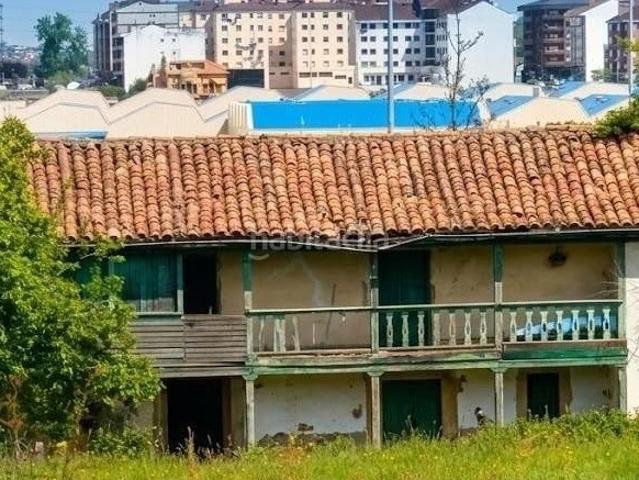 Masía en venta en Siero, El Berrón La Carrera. Casa en cesión de remate en Siero. Masías.