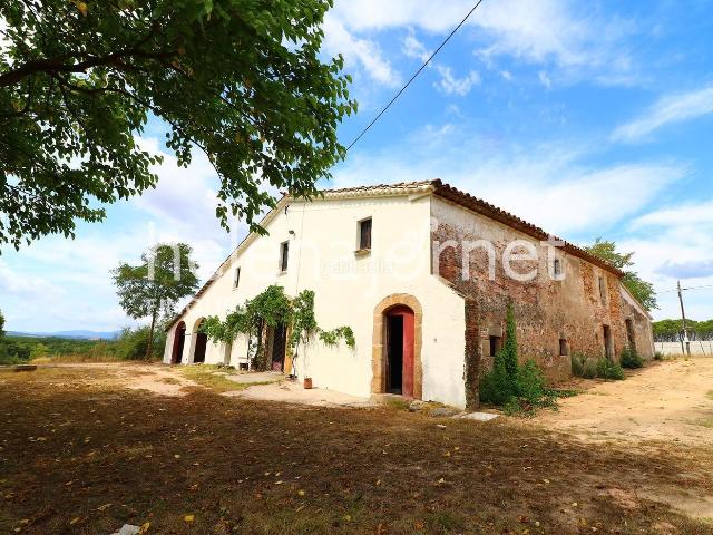 Masía en venta en Sils. Masías.