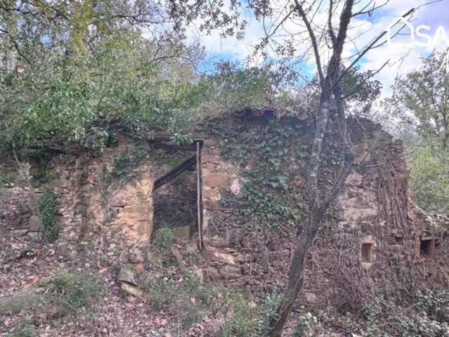 Masía Para Reconstruir Pleno Bosque Vistas Panorámicas. ESTADO ACTUAL EN RUINA