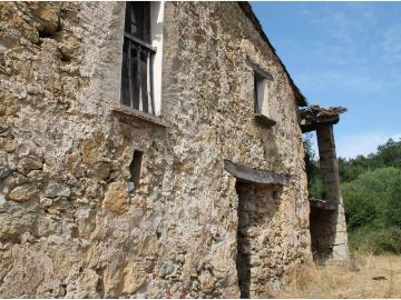 Sant Feliu de Pallerols, Girona, Cataluña, Cataluña