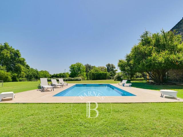 Masia reformada del siglo XVIII en el corazón del Baix Empordà, Girona