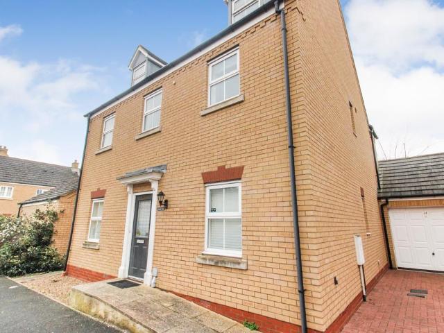 Maskell Drive, Bedford 6 bed detached house to rent £3,250 pcm £750 pw