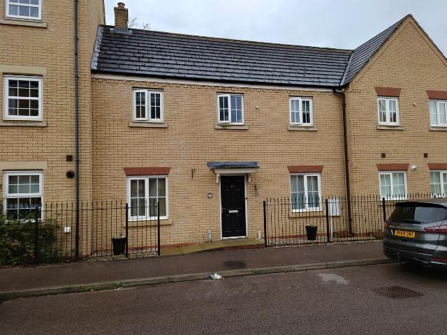 Maskell Drive, Bedford MK41, 3 bed terraced house to rent, £1,500 pcm | PrimeLocation