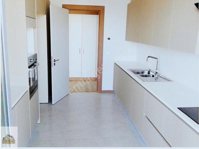 Maslak 1453 Da Satılık 3+1 Daıre Bos For Sale