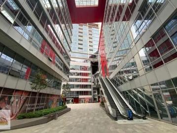 Maslak 42 Satılık 2+1 Boş Daire