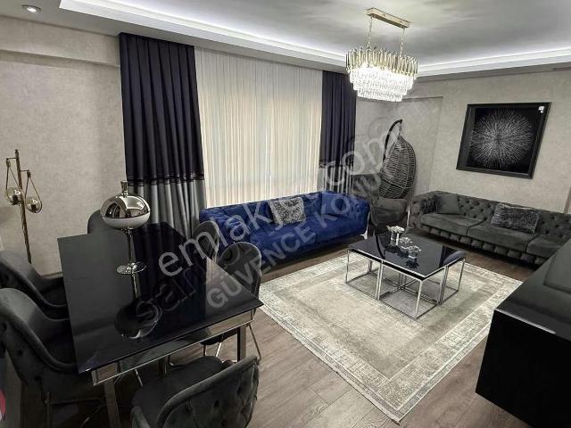 Maslak Caddede Fırsat Daire