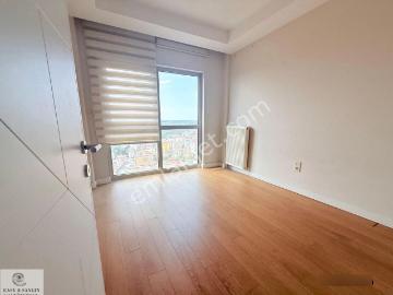 Maslak Ağaoğlu My Home'da Yüksek Katta Taşınmaya Hazır 3+1 | Yetkili Portföy