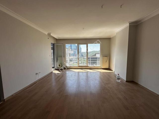 Maslak Ayazağa Kentorman Sitesi 2 + 1 130 M2 Kiralık Daire