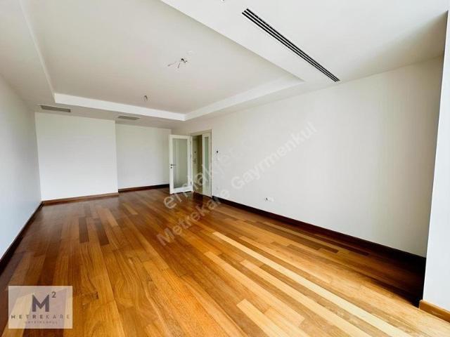 Maslak Mashattan Sitesinde Satılık 3+1 Daire Boş / Güncel İlan