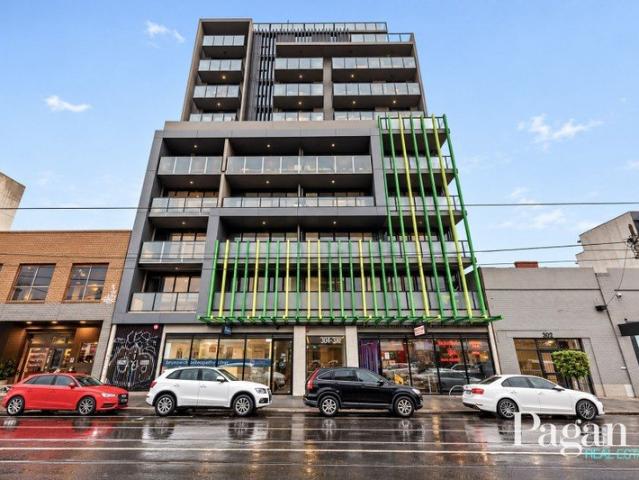 MASON Modern Brunswick East Living with Rooftop Terrace