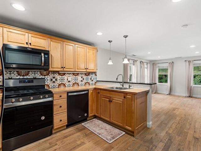 Mason St Unit,salem, Condo For Sale
