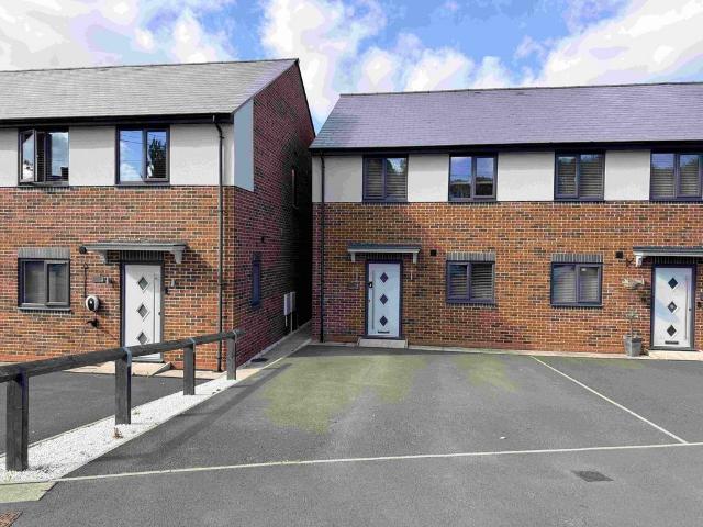 Masons Court, Rainton Gate, Houghton. 4 bed detached house to rent £1,190 pcm £275 pw