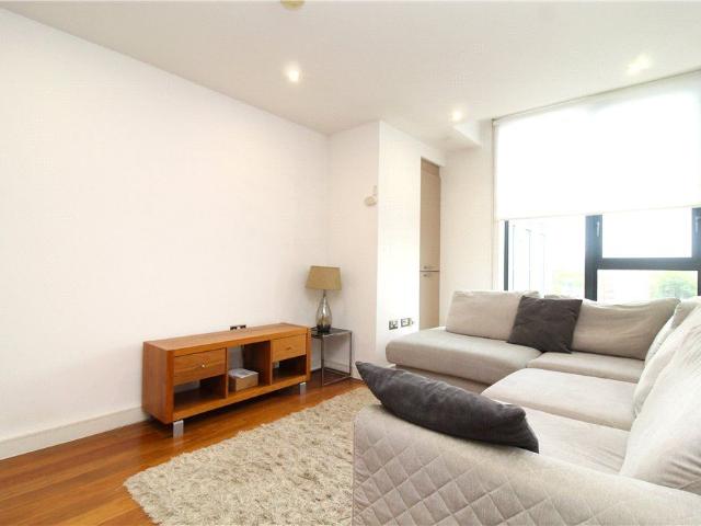 Masons Avenue, Croydon CR0, 1 bed flat to rent, £1,400 pcm | PrimeLocation